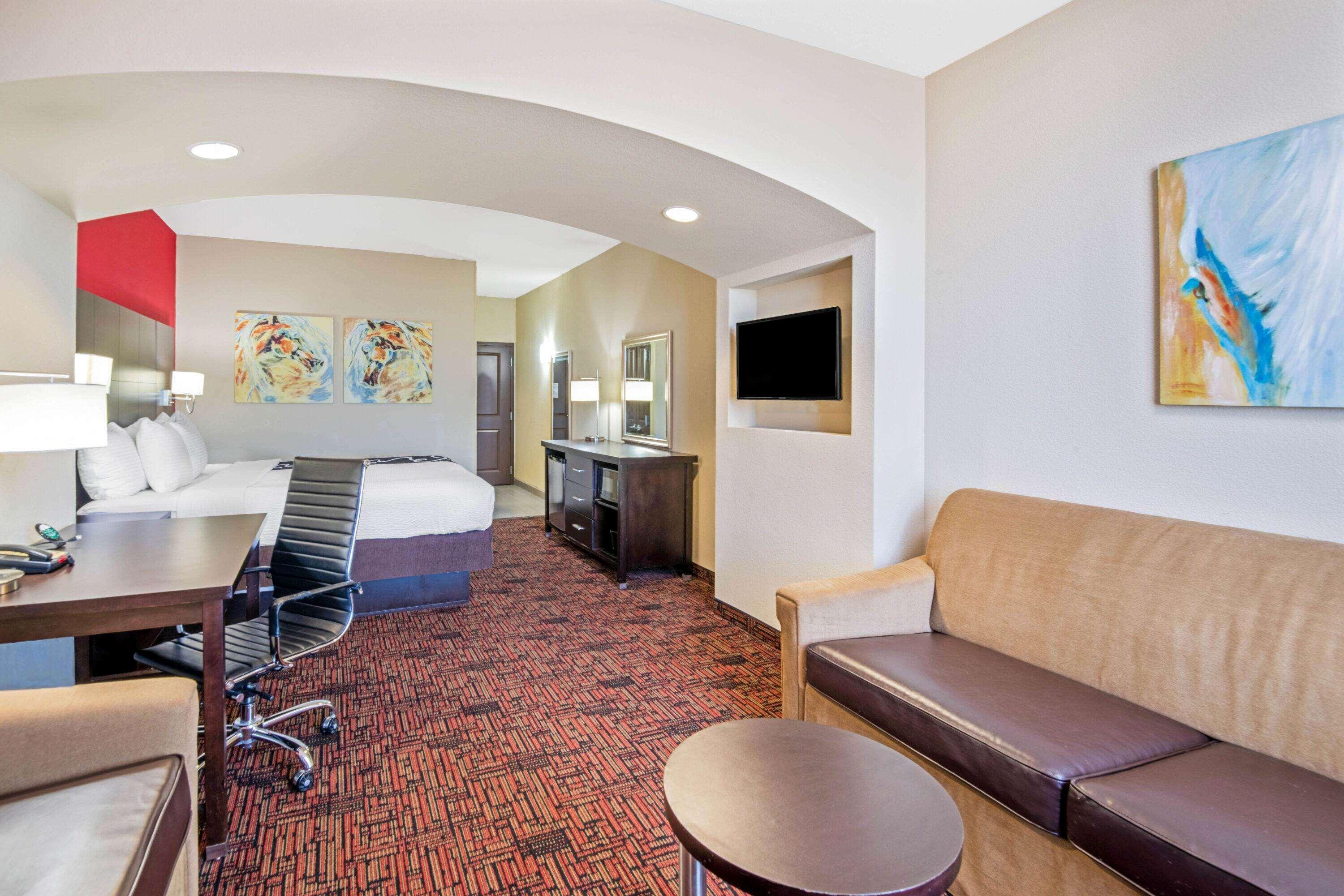 La Quinta By Wyndham Elk City Exterior photo