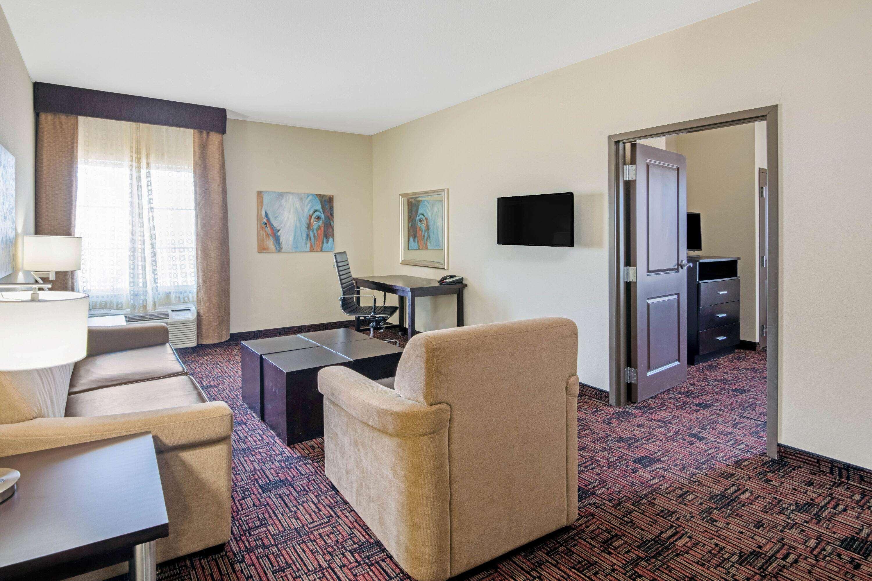 La Quinta By Wyndham Elk City Exterior photo